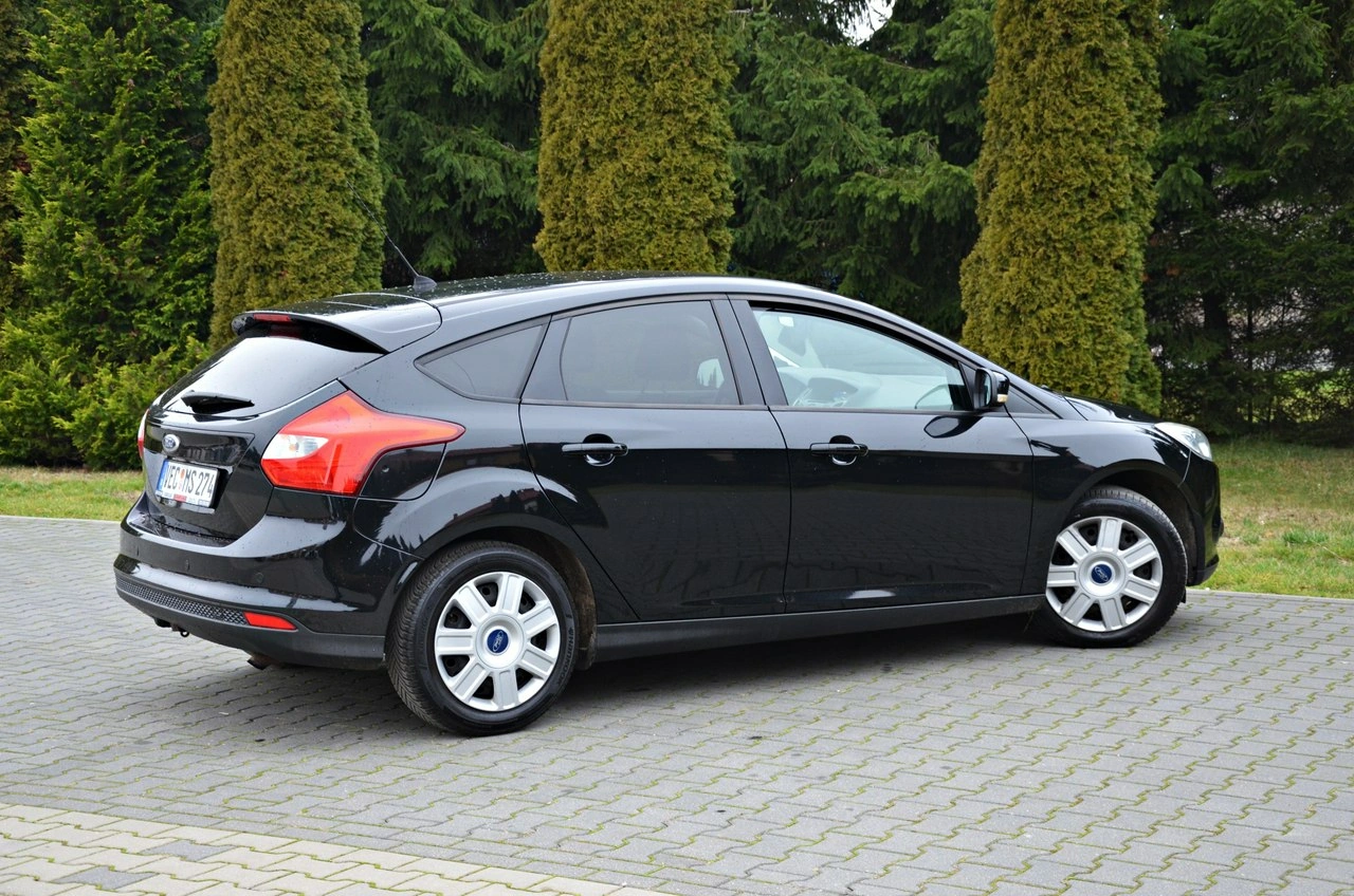 Ford Focus - Zdjęcie 23