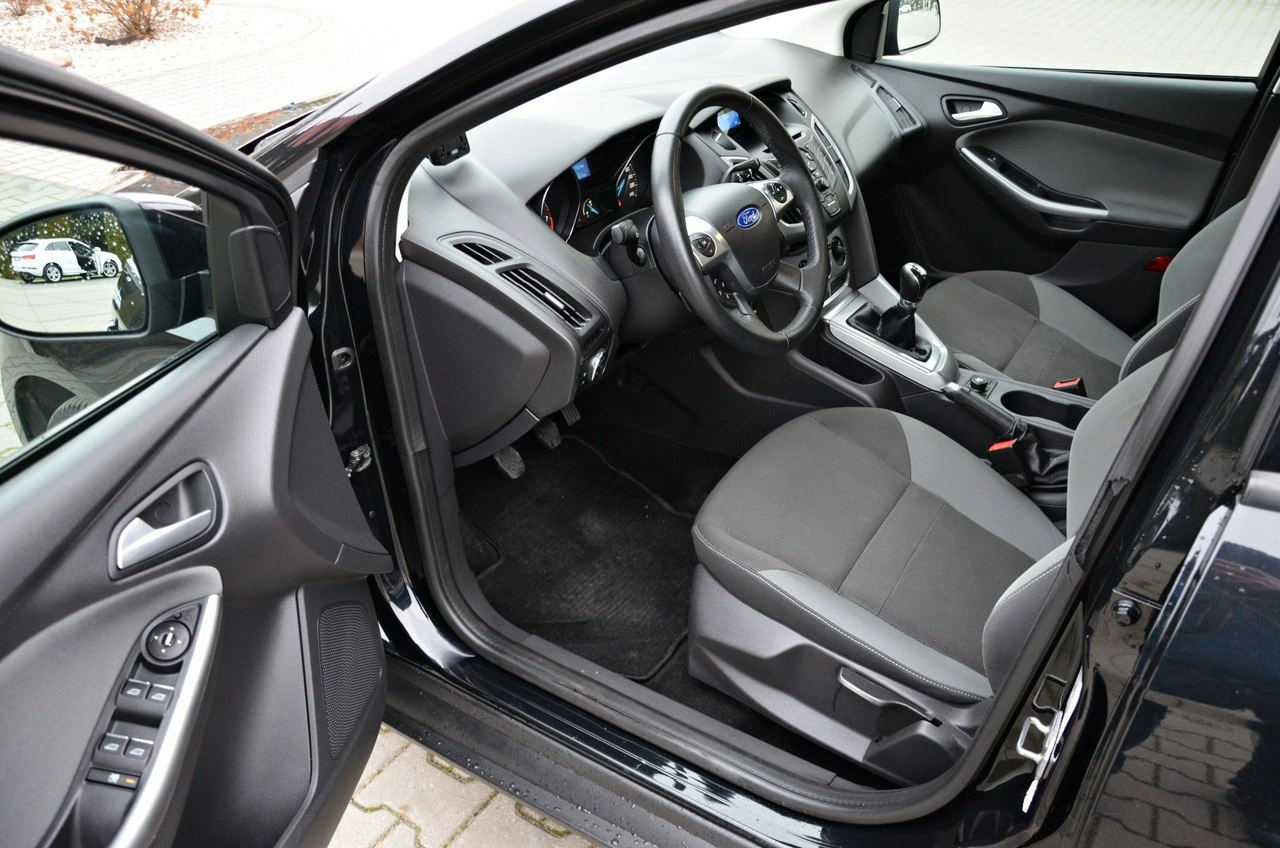 Ford Focus - Zdjęcie 26