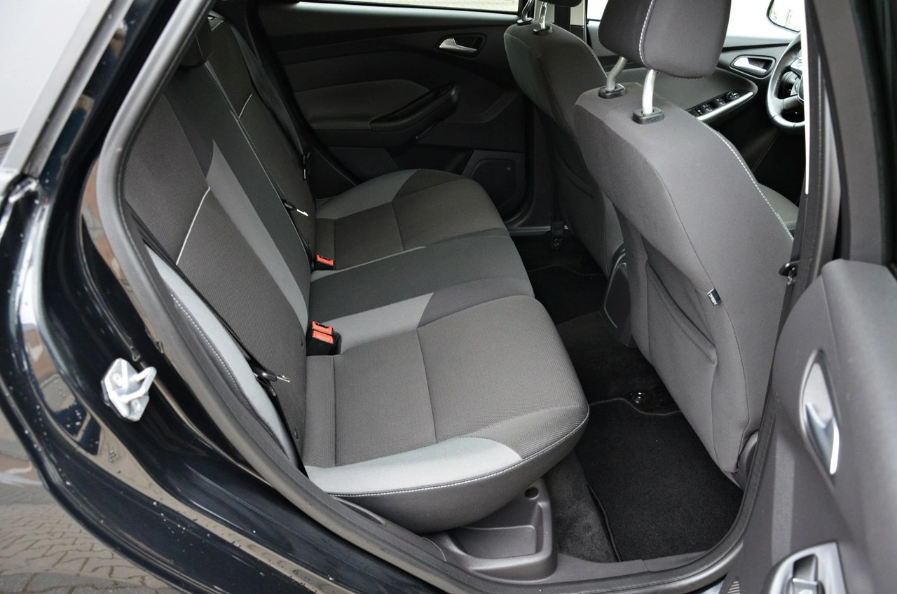 Ford Focus - Zdjęcie 31