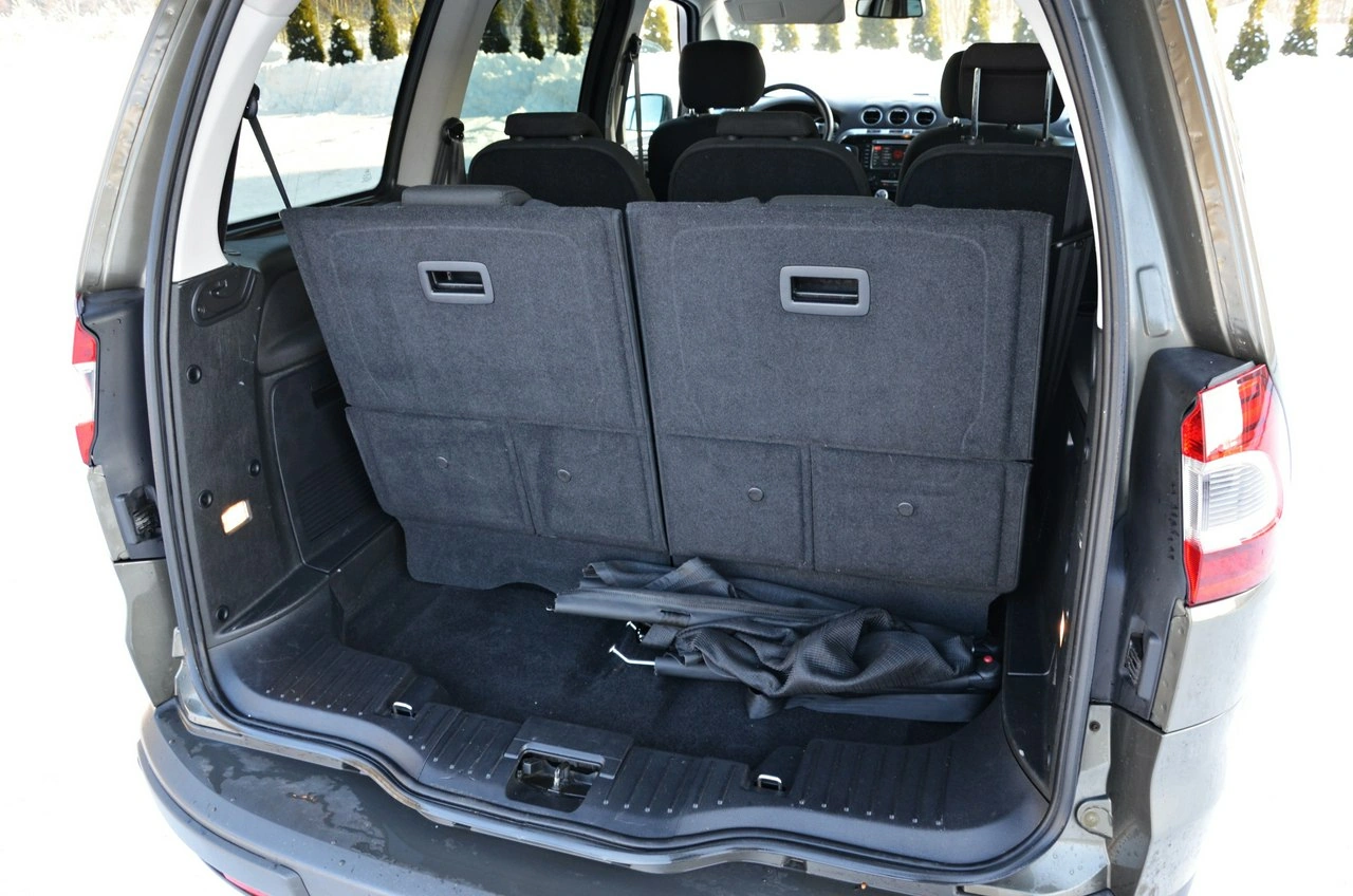 Ford Galaxy - Zdjęcie 10