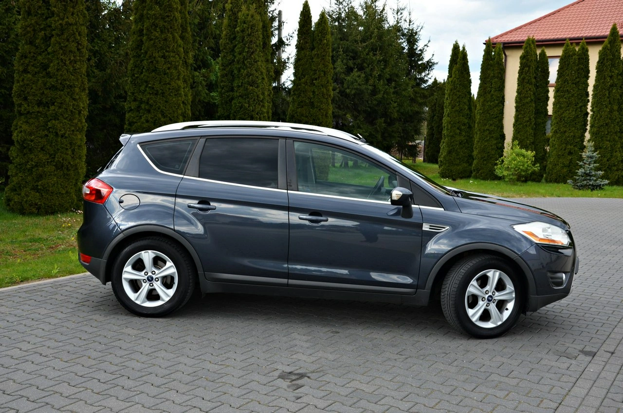 Ford Kuga - Zdjęcie 13