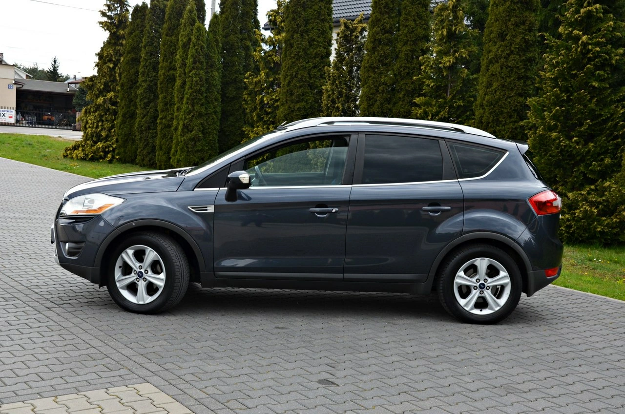 Ford Kuga - Zdjęcie 17