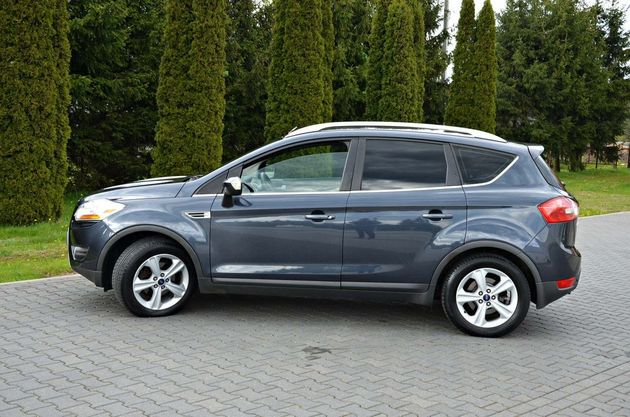 Ford Kuga - Zdjęcie 21