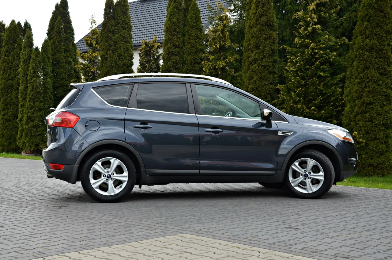 Ford Kuga - Zdjęcie 24
