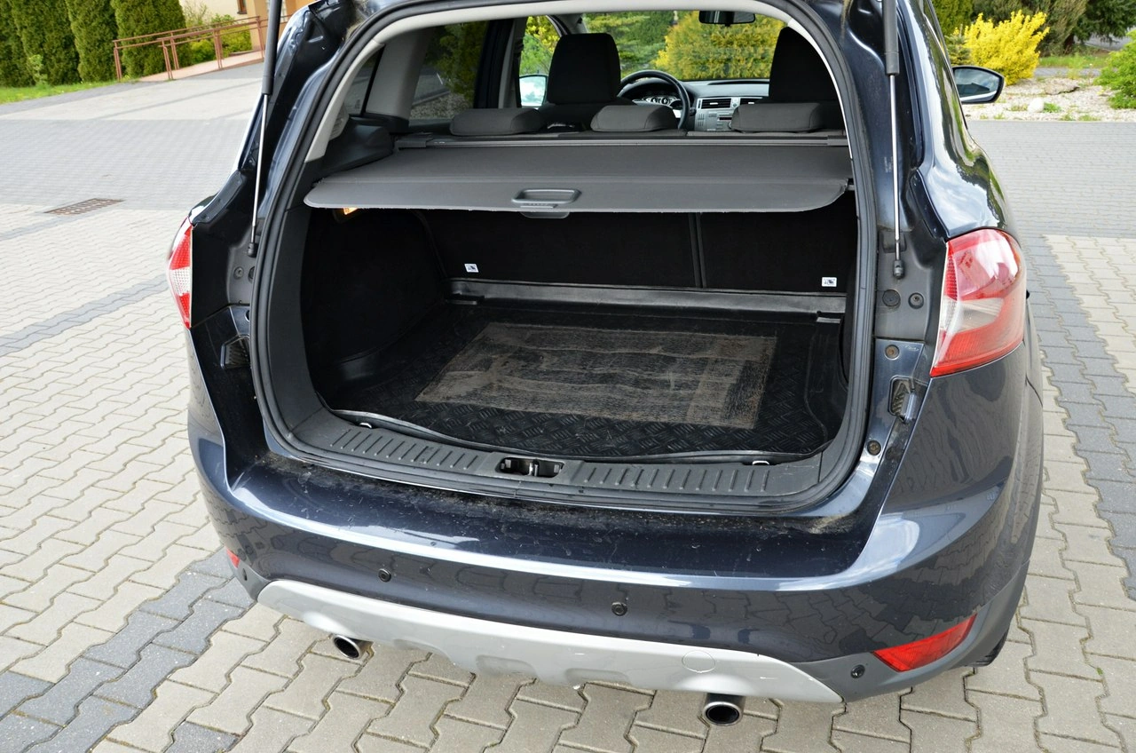 Ford Kuga - Zdjęcie 31