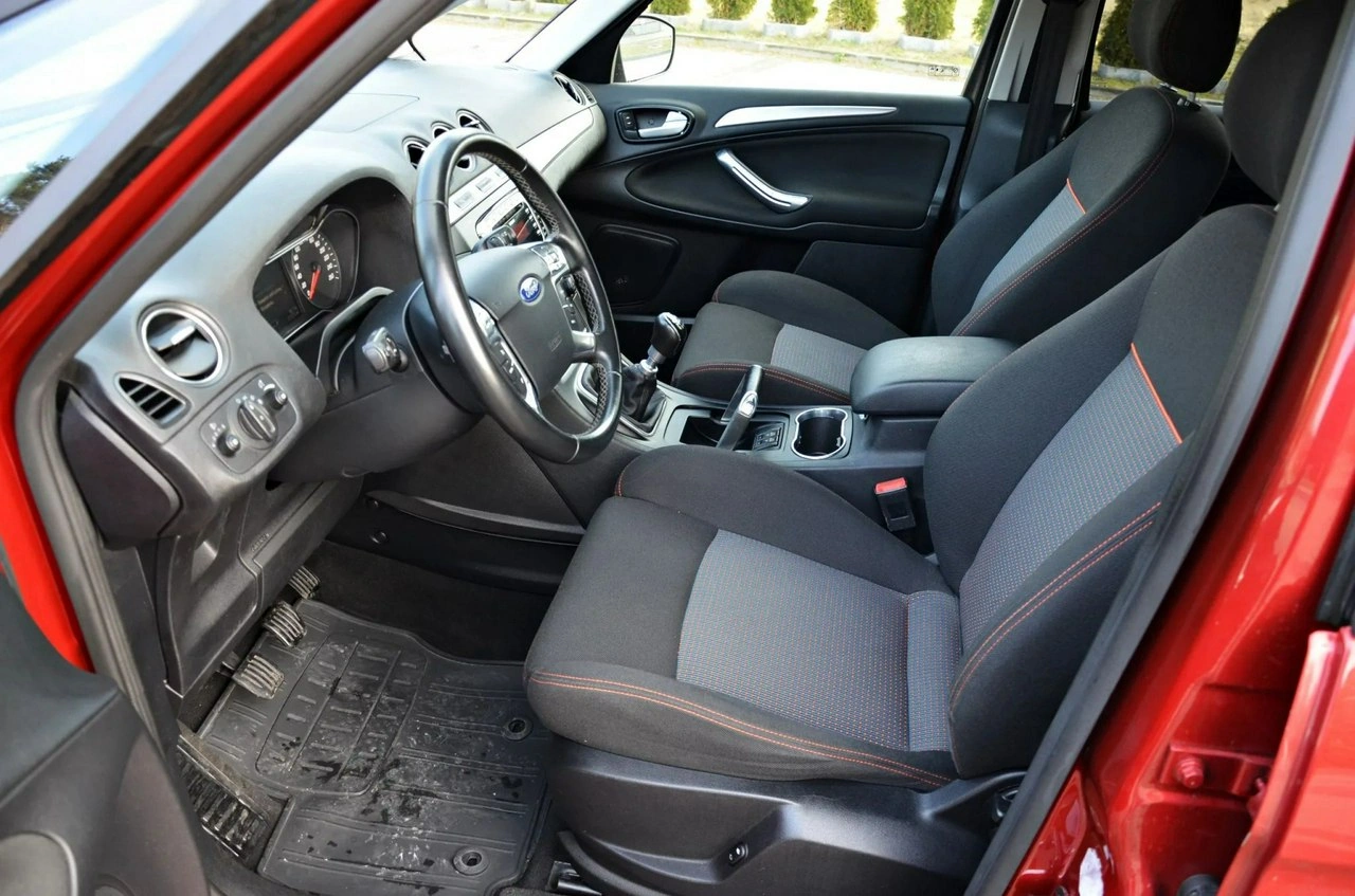 Ford S-Max - Zdjęcie 25