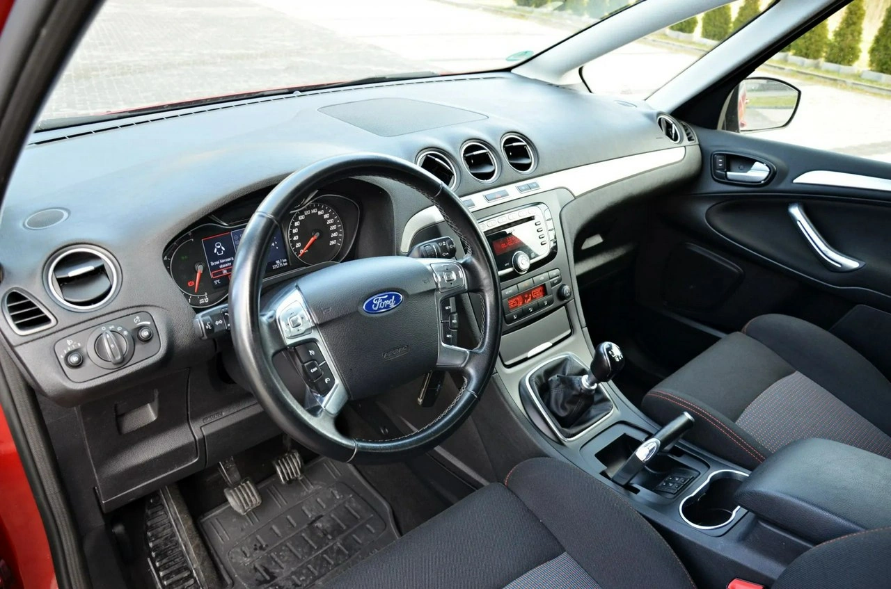 Ford S-Max - Zdjęcie 26