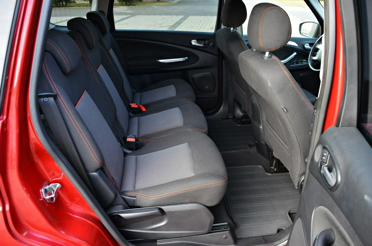 Ford S-Max - Zdjęcie 30