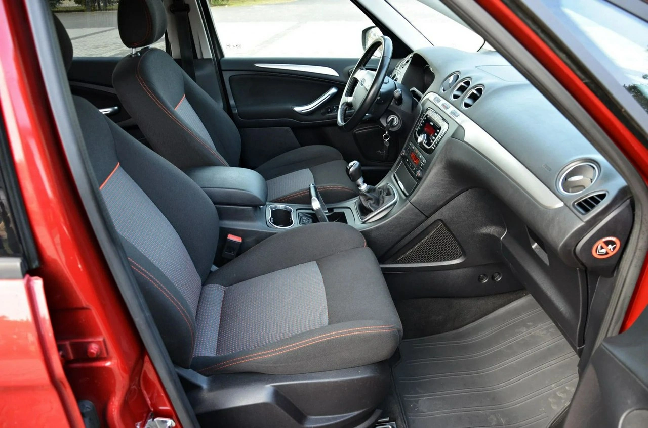 Ford S-Max - Zdjęcie 33