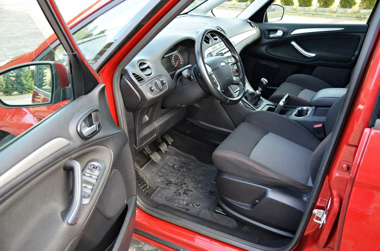 Ford S-Max - Zdjęcie 6
