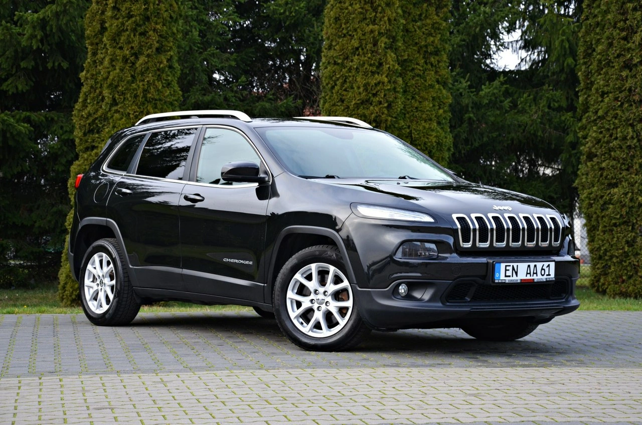 Jeep Cherokee - Zdjęcie 10