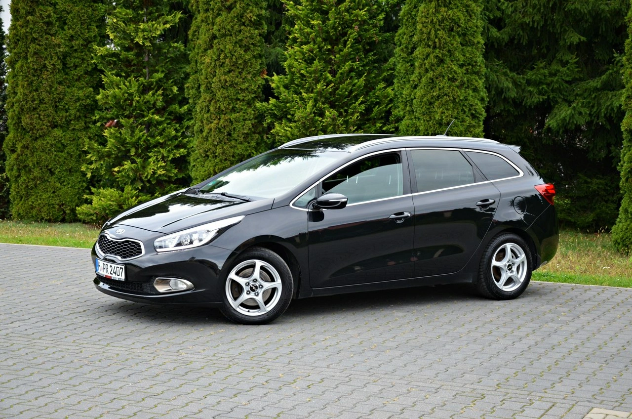 Kia Ceed - Zdjęcie 14