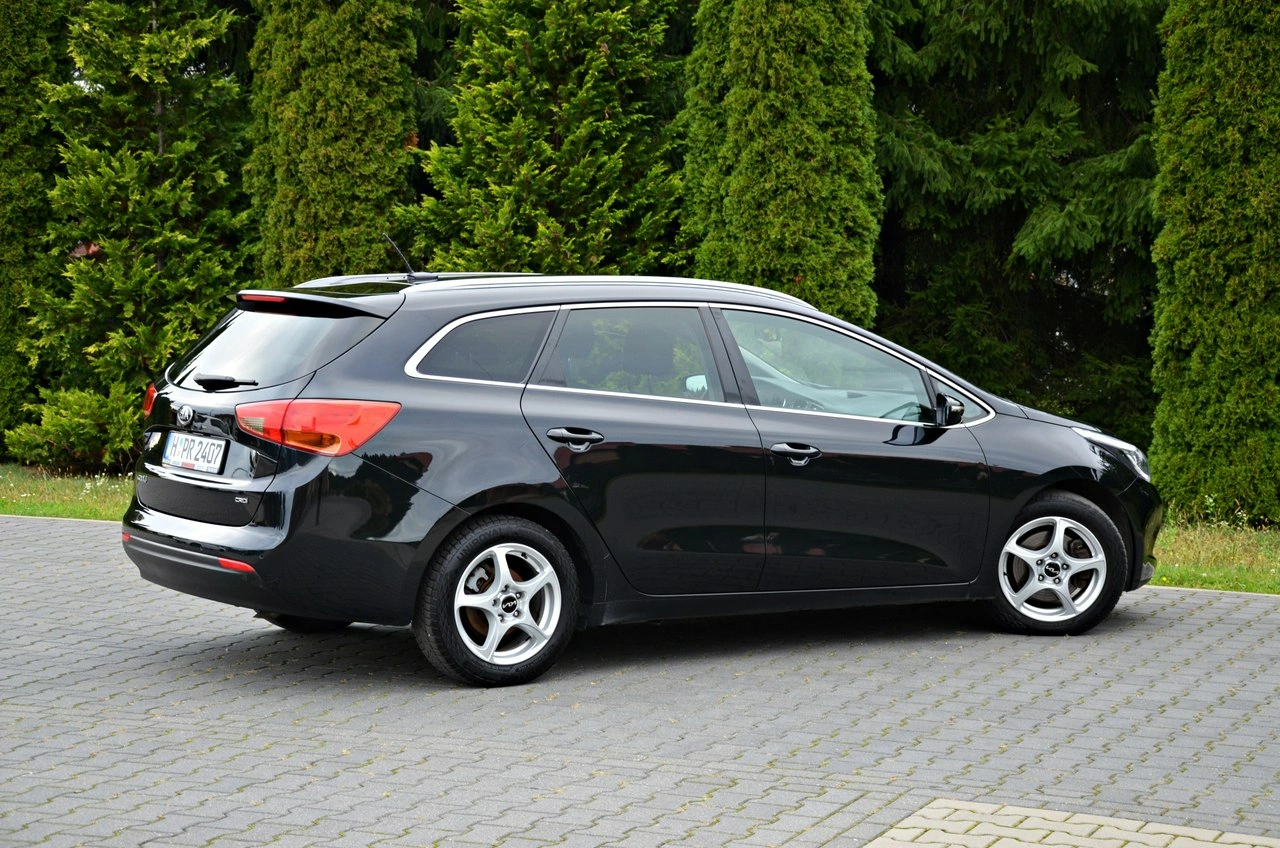 Kia Ceed - Zdjęcie 22