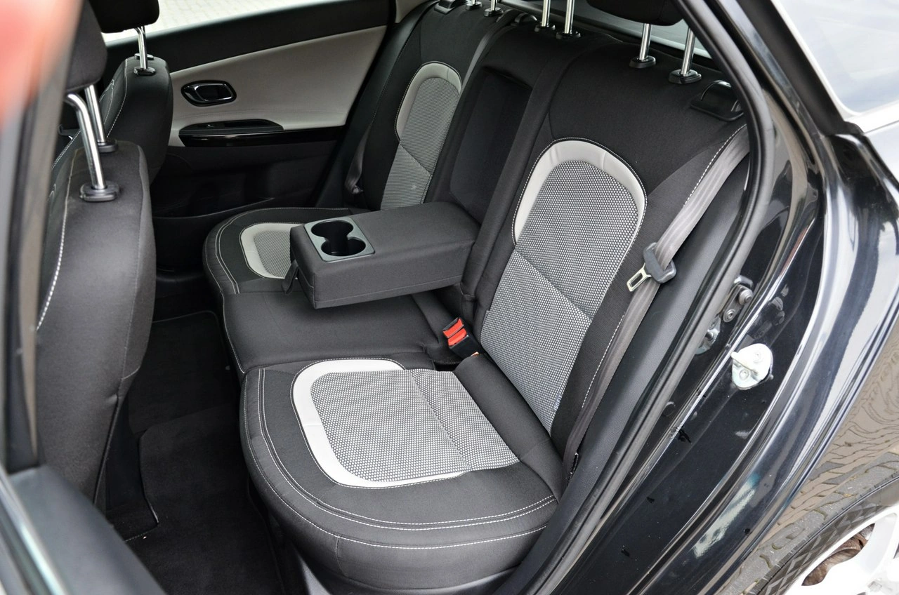 Kia Ceed - Zdjęcie 30