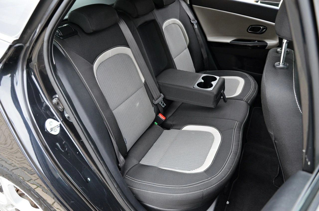 Kia Ceed - Zdjęcie 33