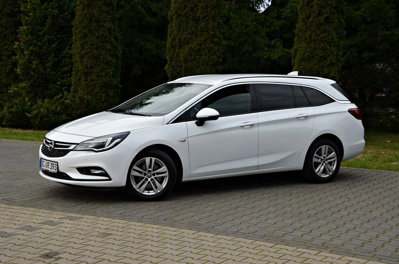 Opel Astra - Zdjęcie 16