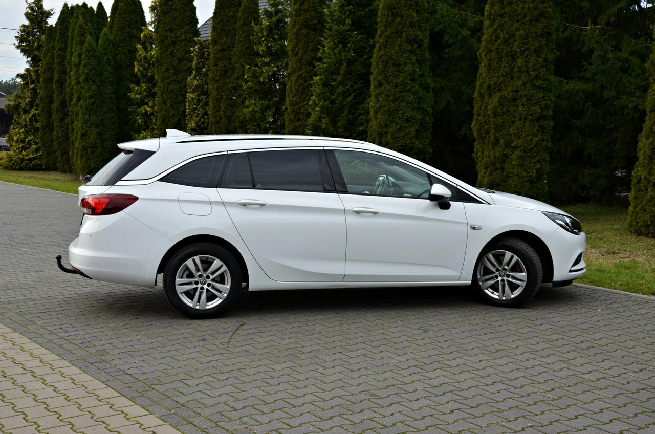 Opel Astra - Zdjęcie 26