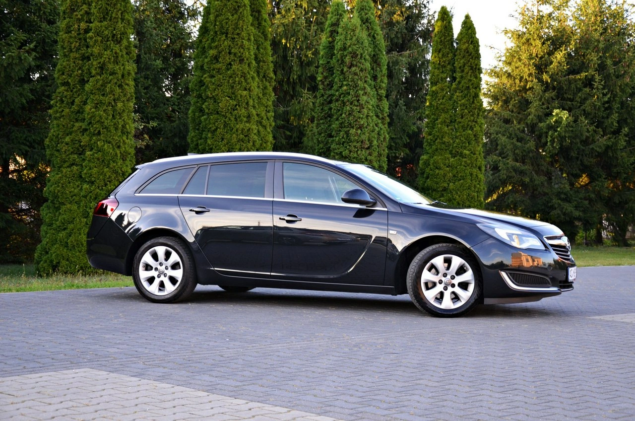 Opel Insignia - Zdjęcie 16