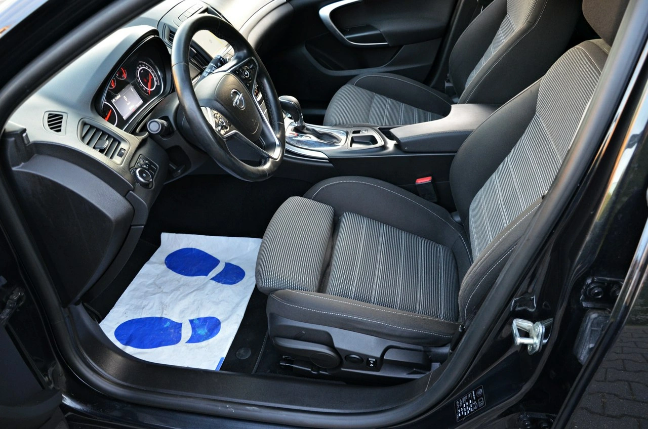 Opel Insignia - Zdjęcie 27