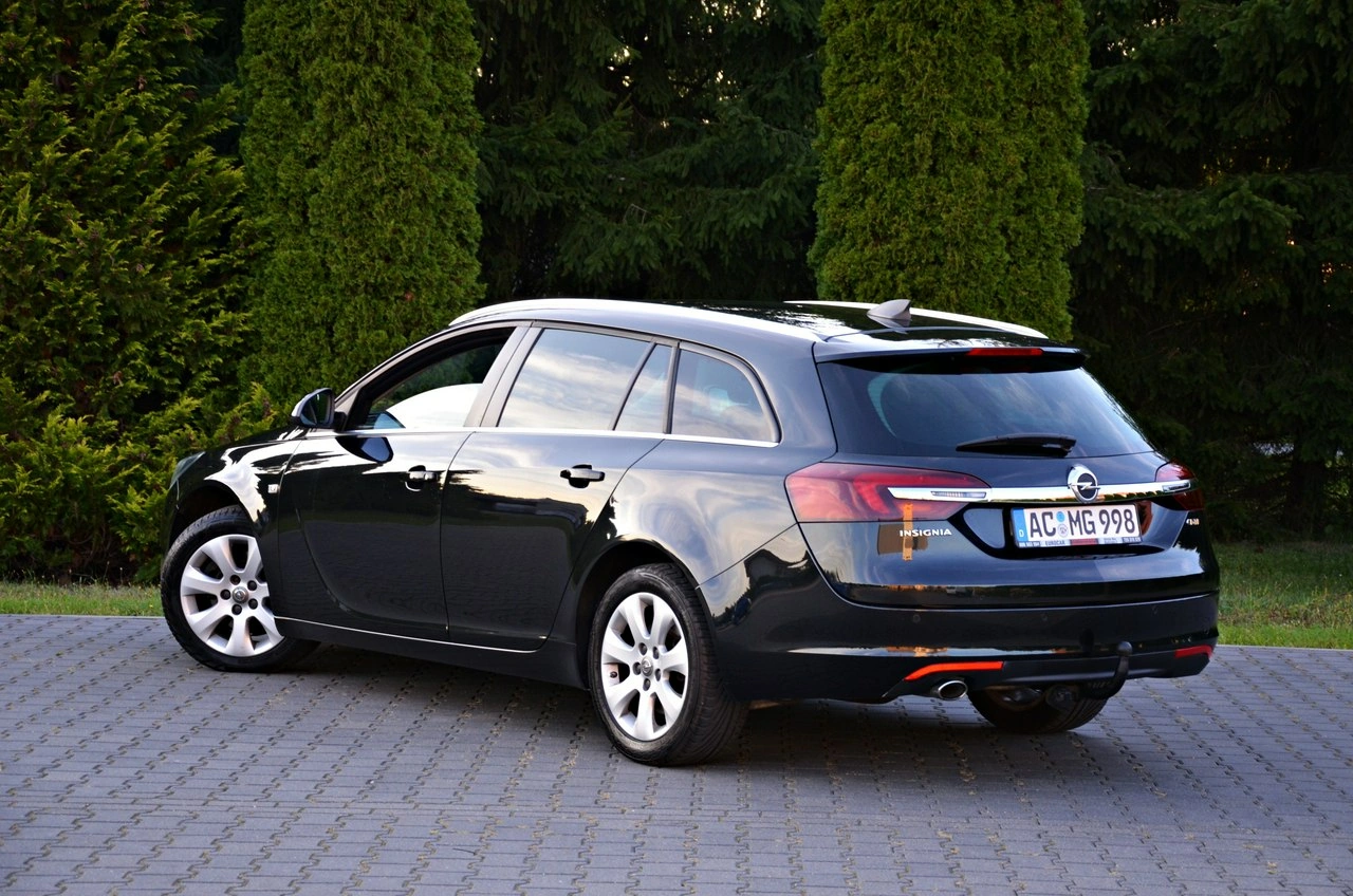 Opel Insignia - Zdjęcie 2