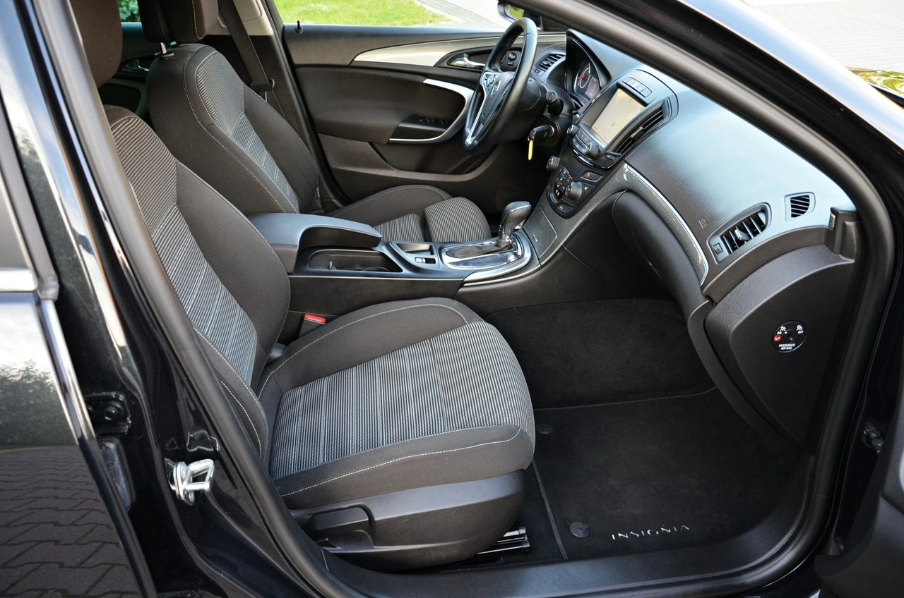 Opel Insignia - Zdjęcie 34