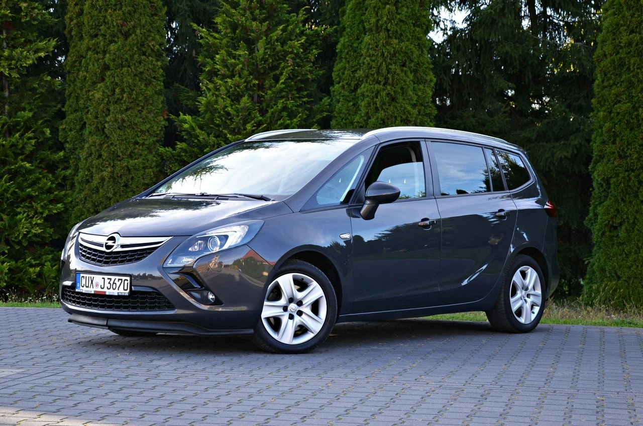 Opel Zafira - Zdjęcie 12
