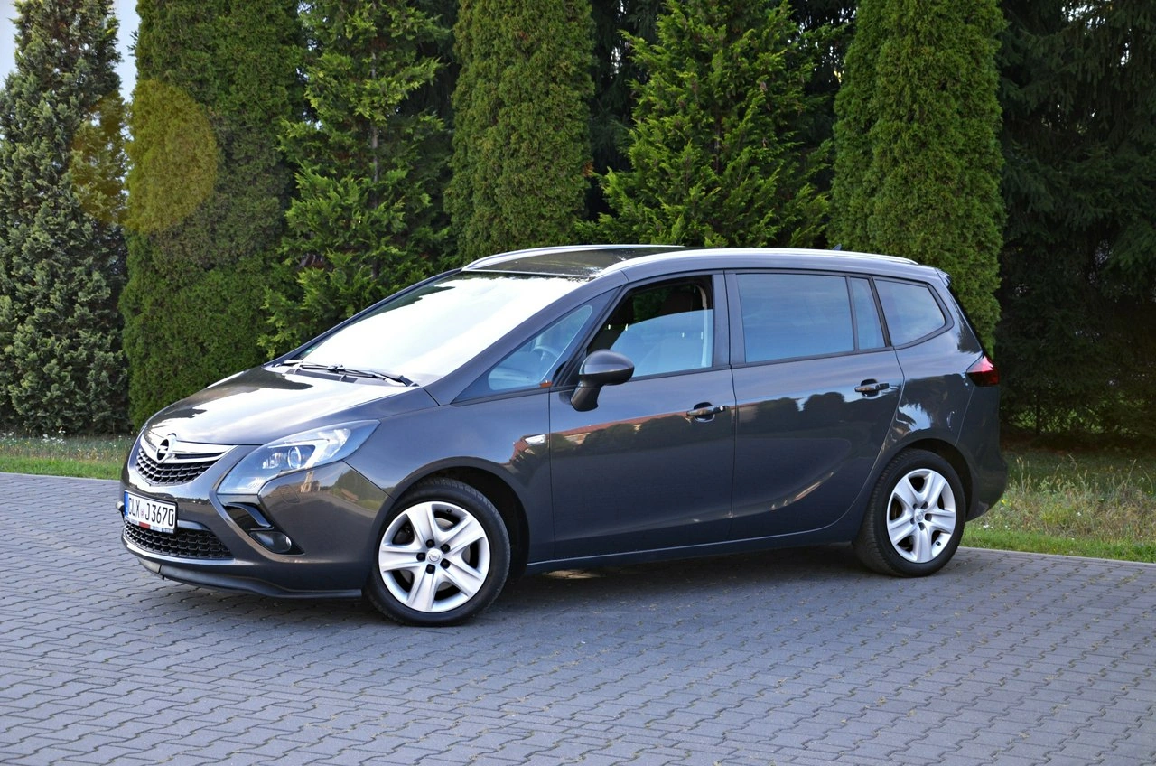 Opel Zafira - Zdjęcie 13