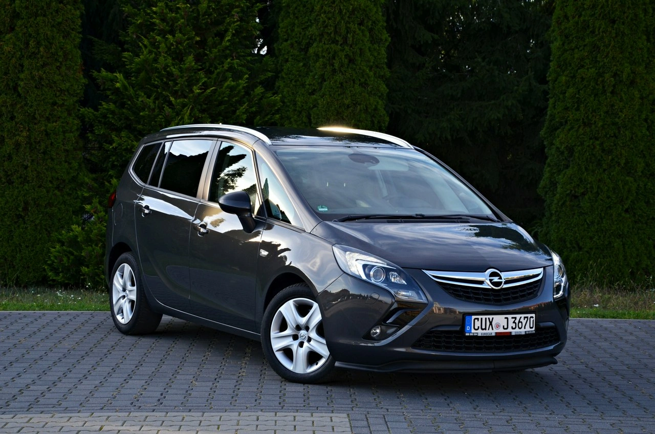 Opel Zafira - Zdjęcie 1