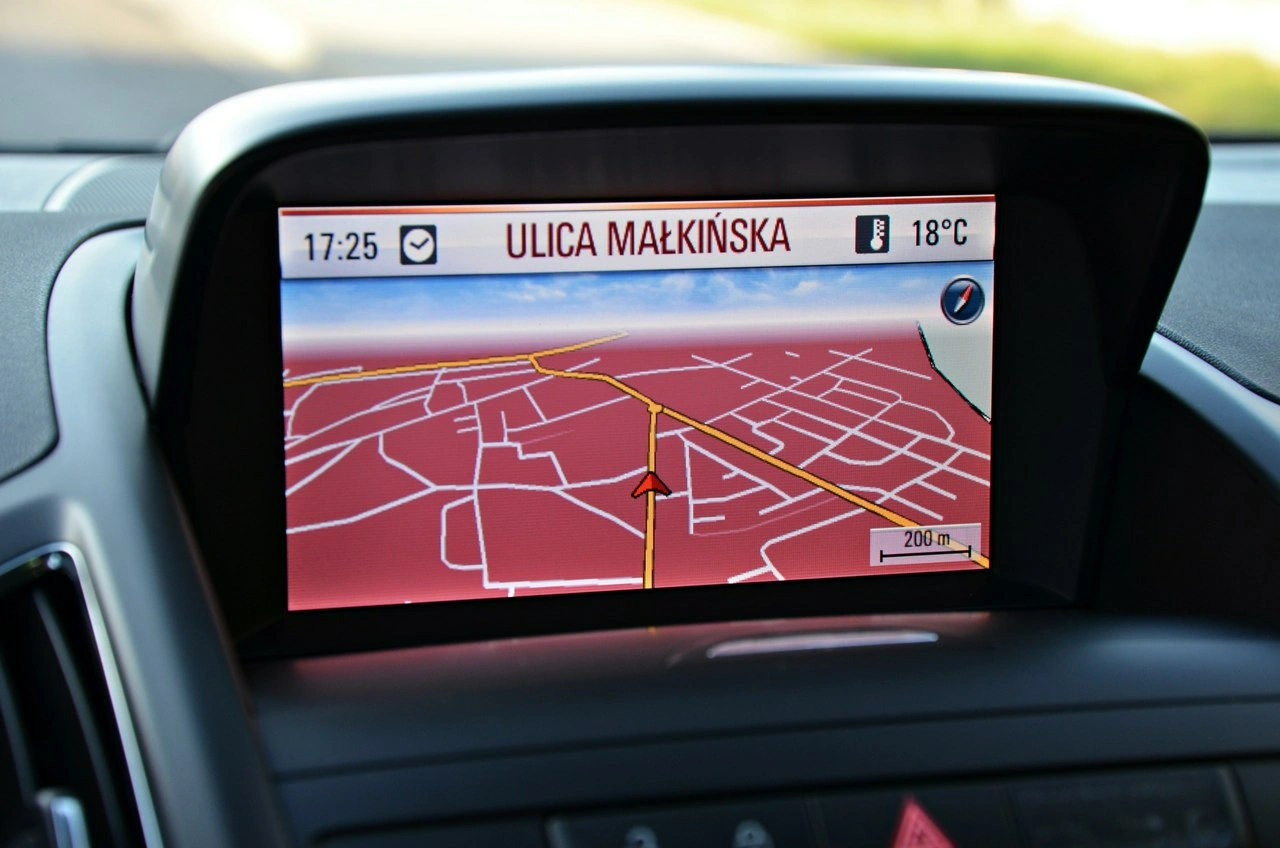 Opel Zafira - Zdjęcie 8