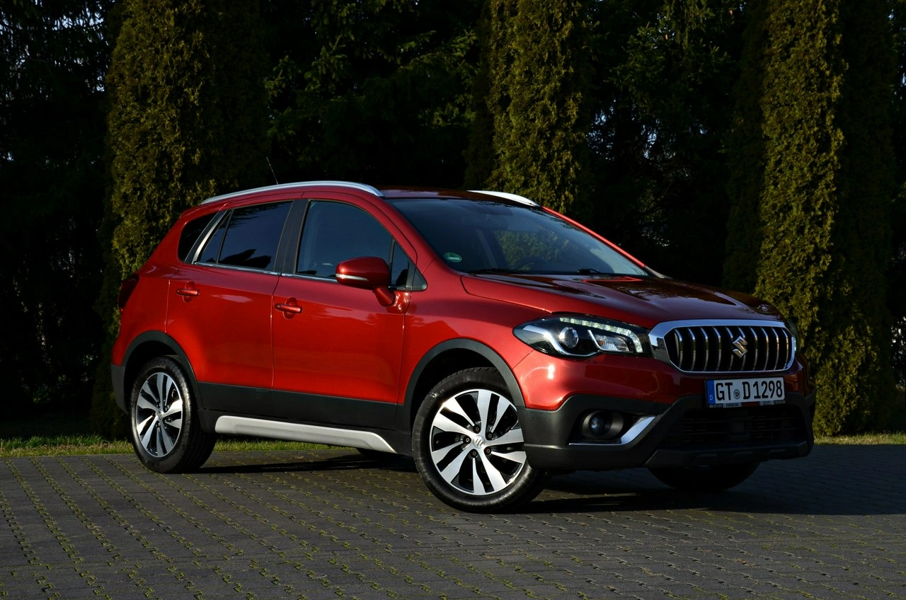 Suzuki SX4 S-Cross - Zdjęcie 11