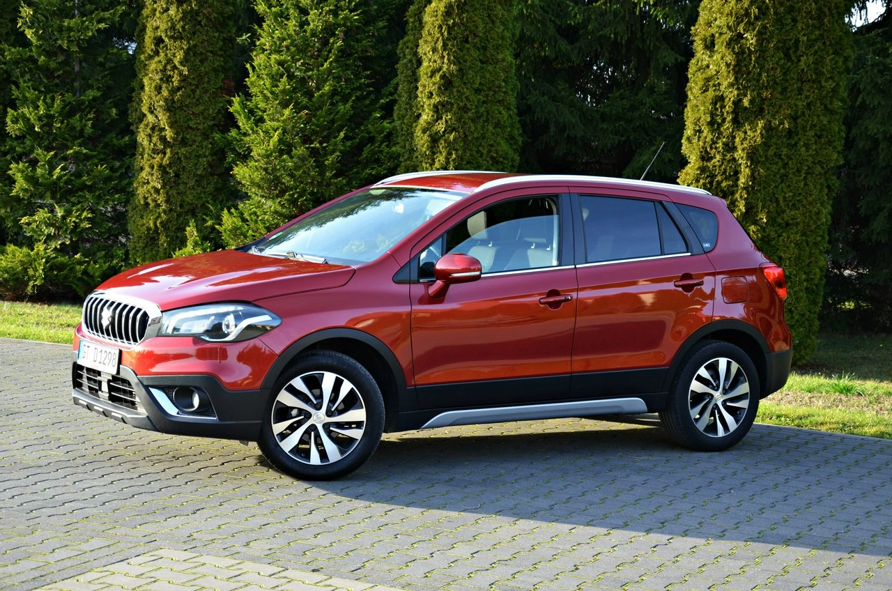 Suzuki SX4 S-Cross - Zdjęcie 16