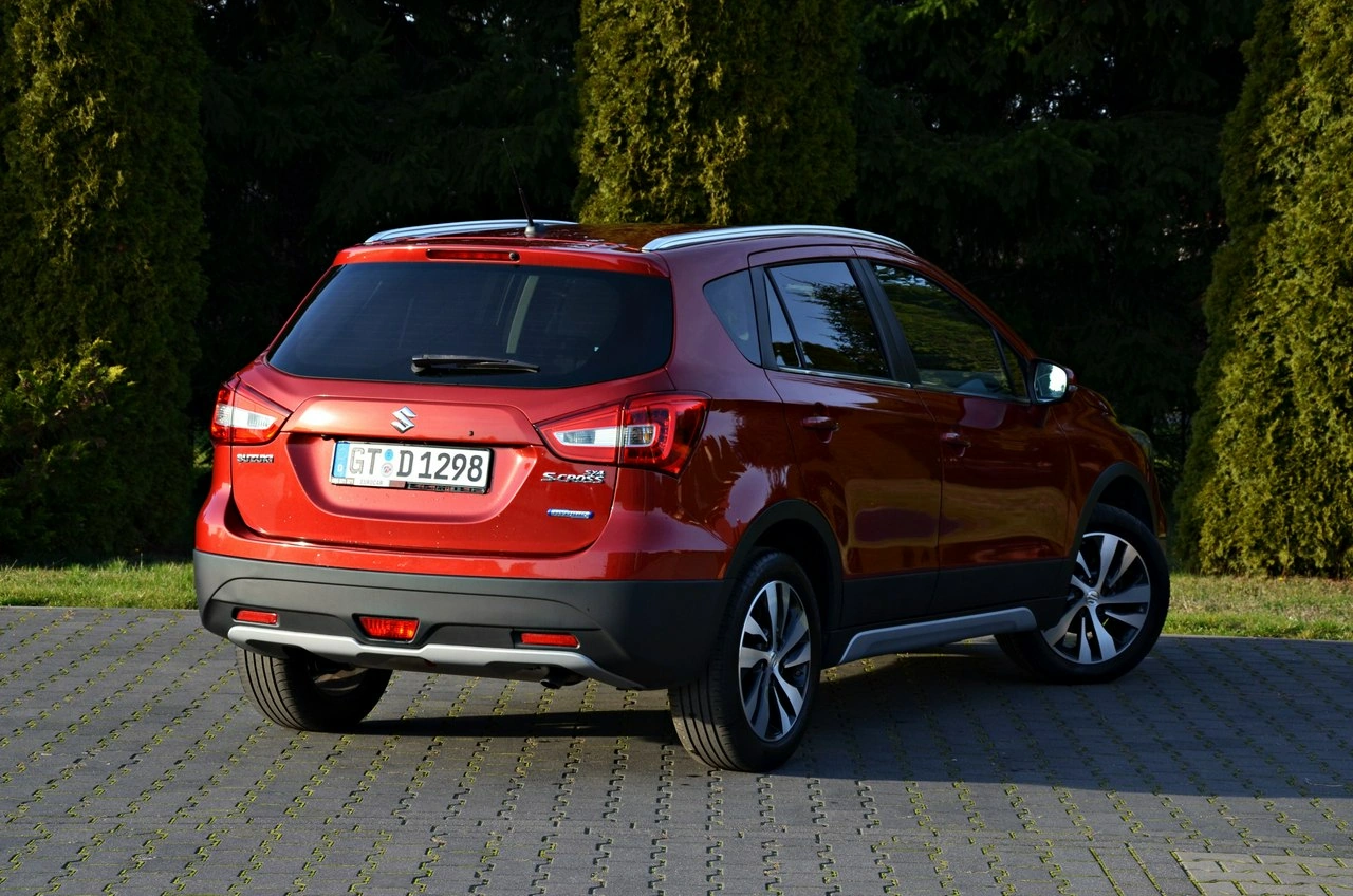 Suzuki SX4 S-Cross - Zdjęcie 3