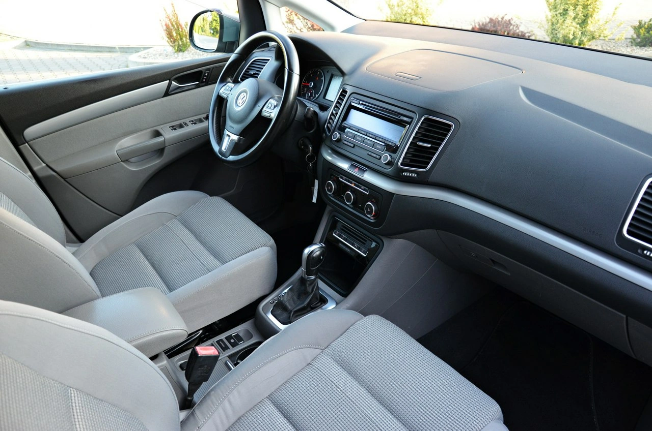 Volkswagen Sharan - Zdjęcie 37