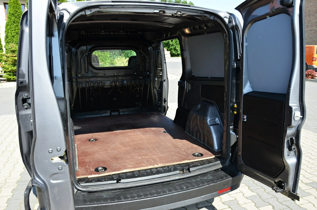 Fiat Doblo - Zdjęcie 32