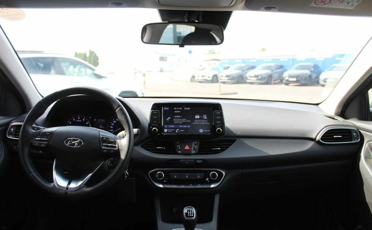 Hyundai i30 - Zdjęcie 22