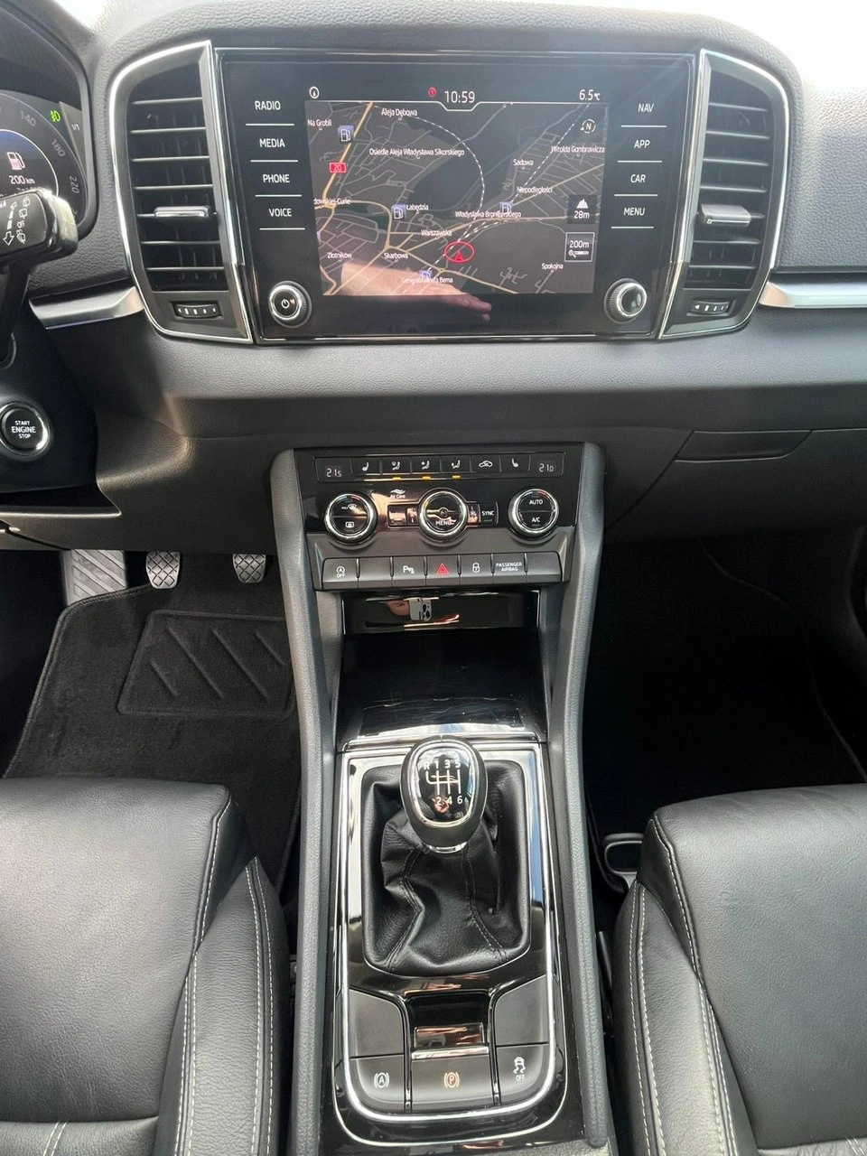 Skoda Karoq - Zdjęcie 12