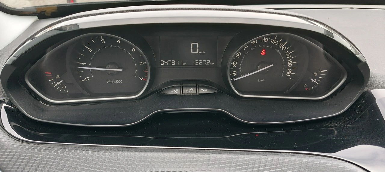 Peugeot 2008 - Zdjęcie 15