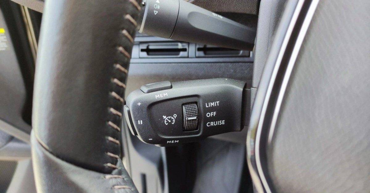 Peugeot 3008 - Zdjęcie 31