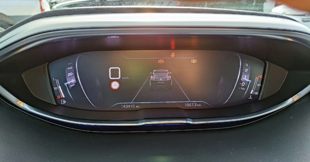 Peugeot 3008 - Zdjęcie 32