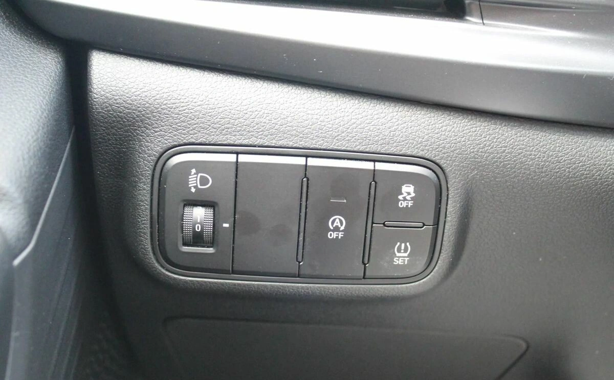 Hyundai i20 - Zdjęcie 11