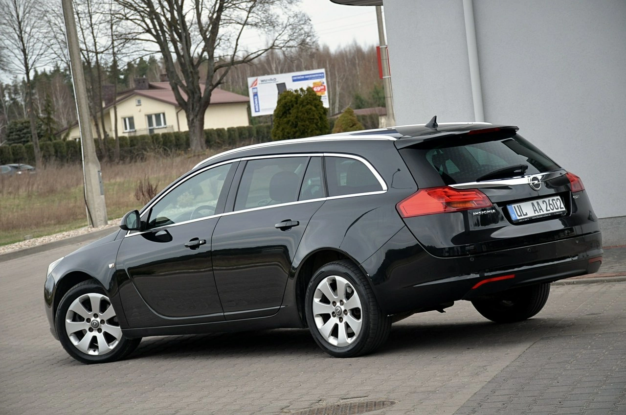 Opel Insignia - Zdjęcie 11