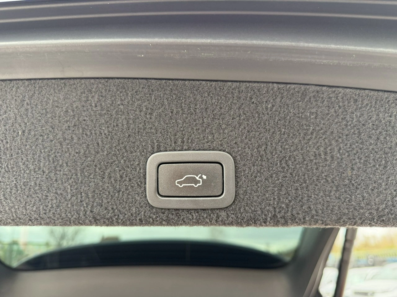 Volvo XC 60 - Zdjęcie 32