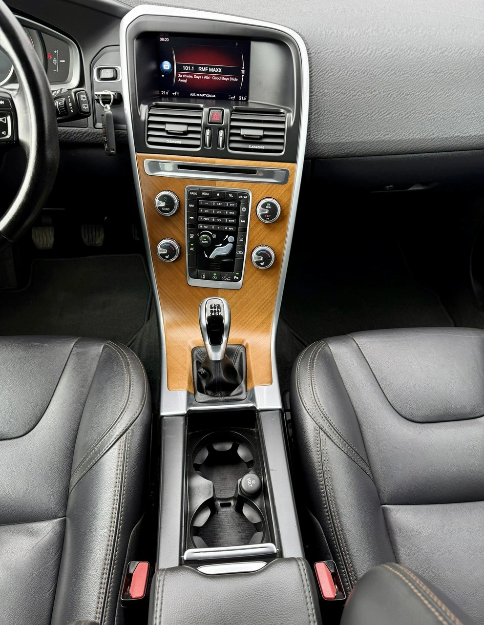 Volvo XC 60 - Zdjęcie 17