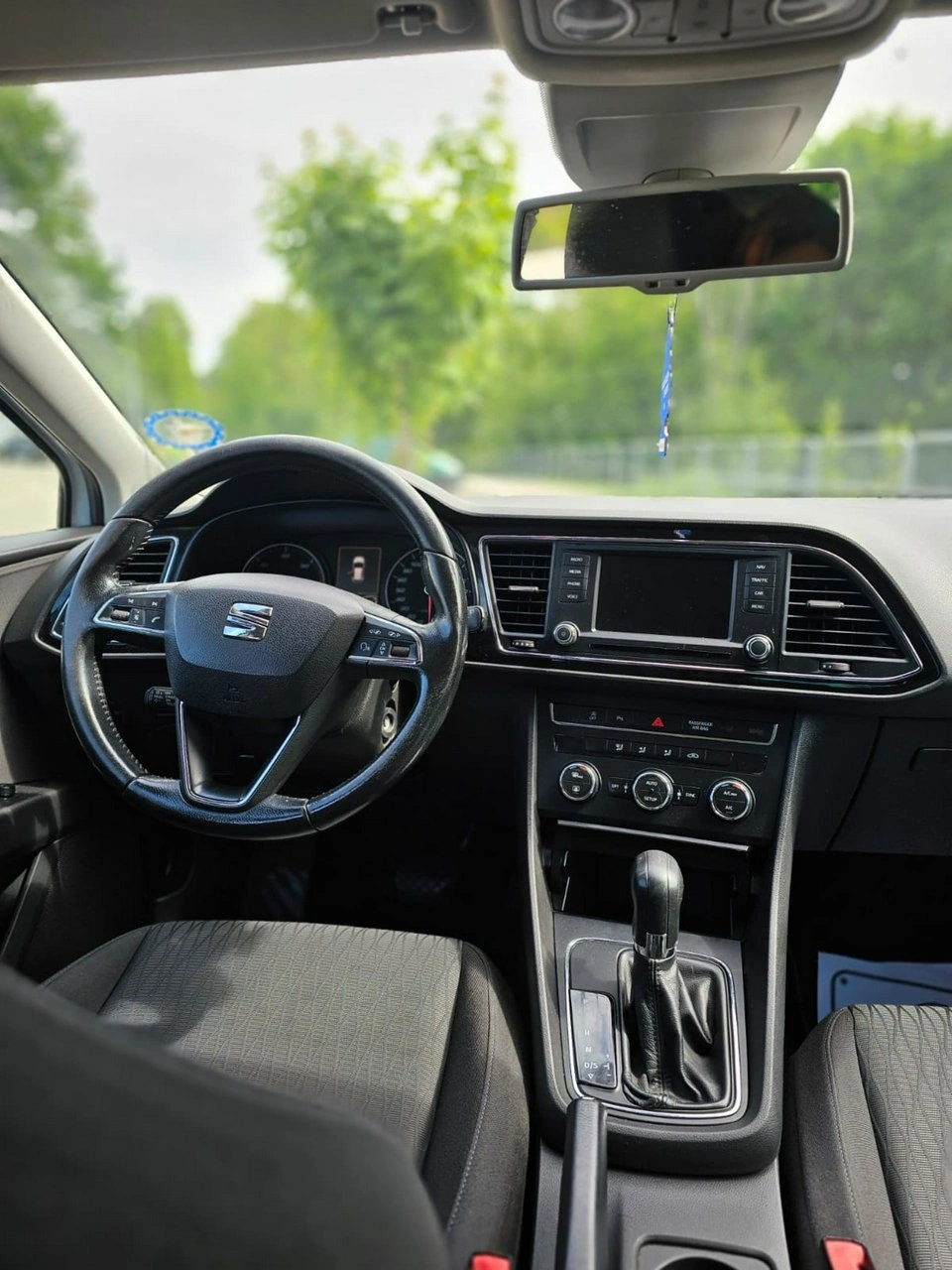 Seat Leon - Zdjęcie 9