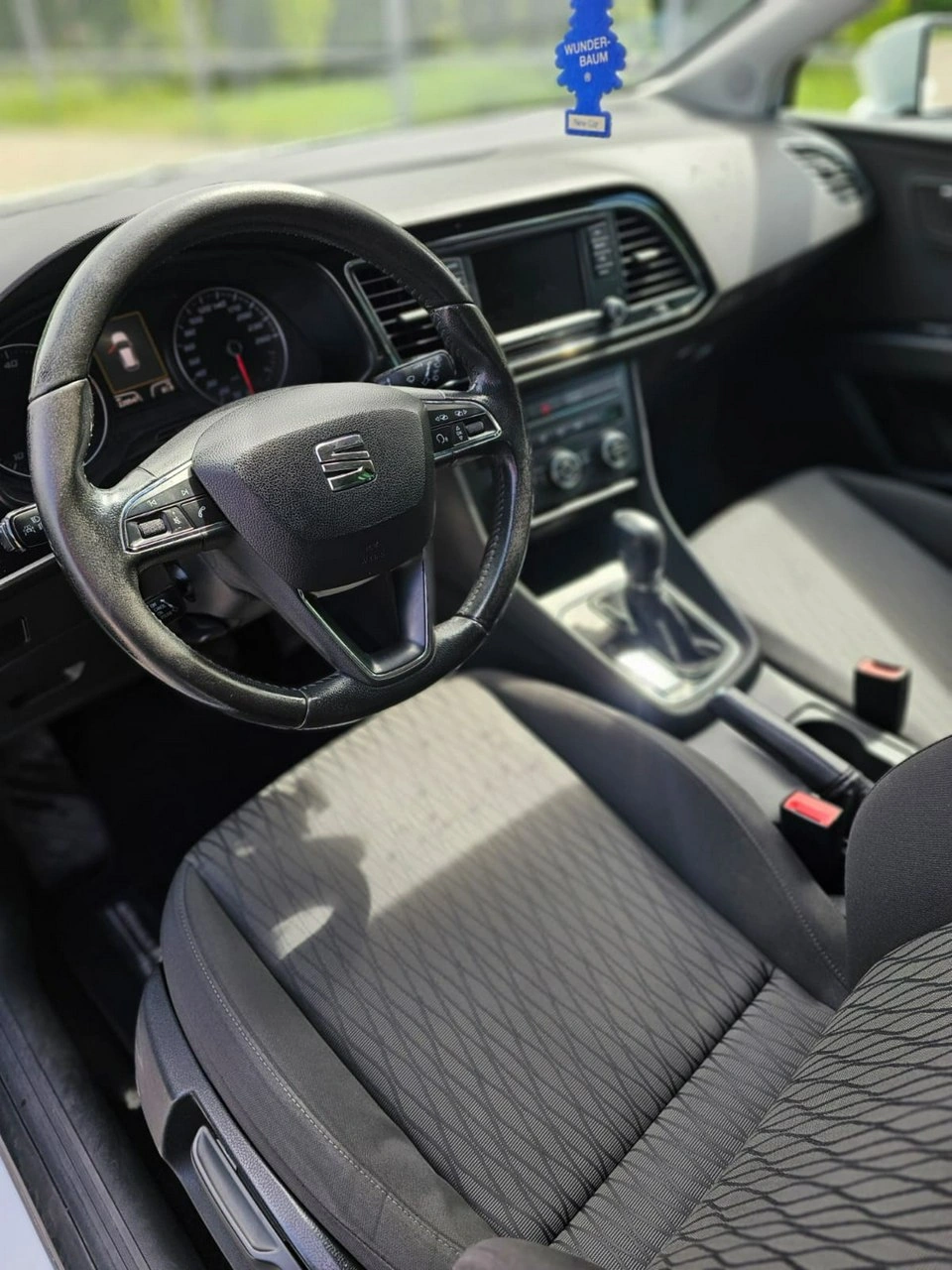 Seat Leon - Zdjęcie 8