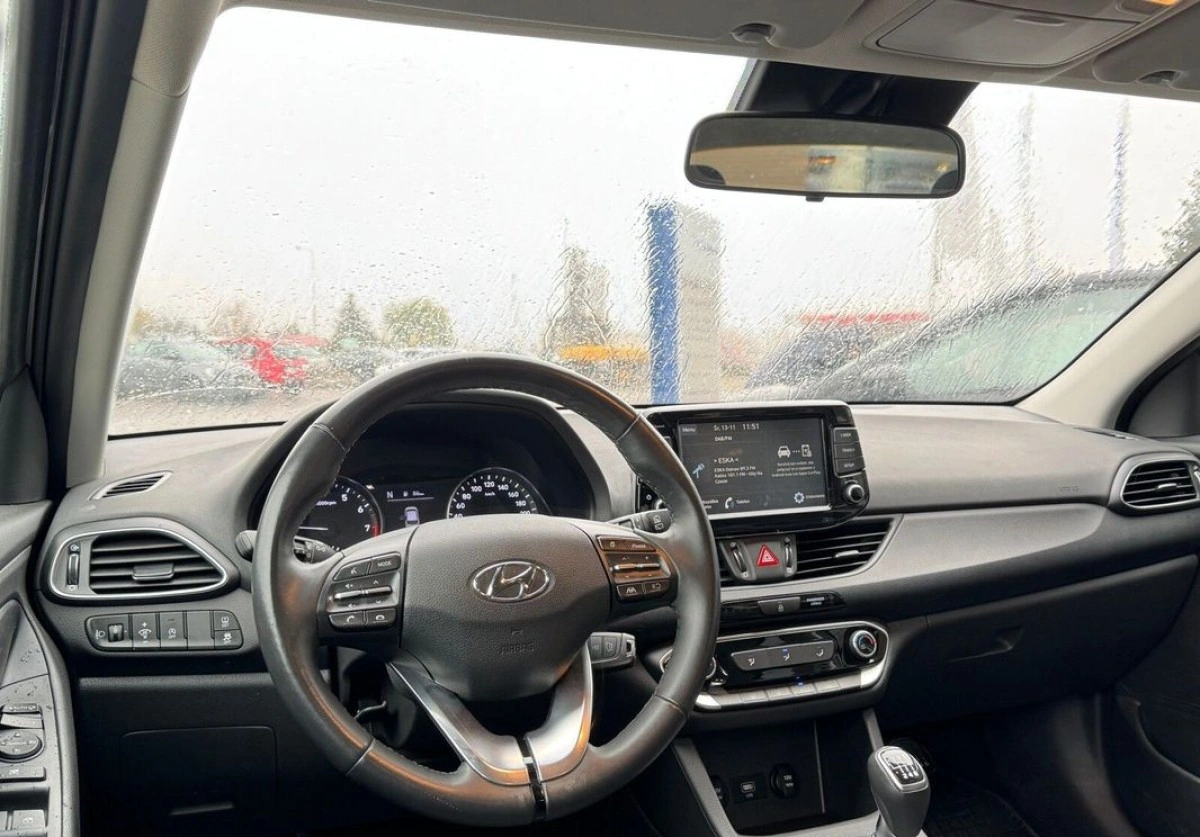 Hyundai i30 - Zdjęcie 9