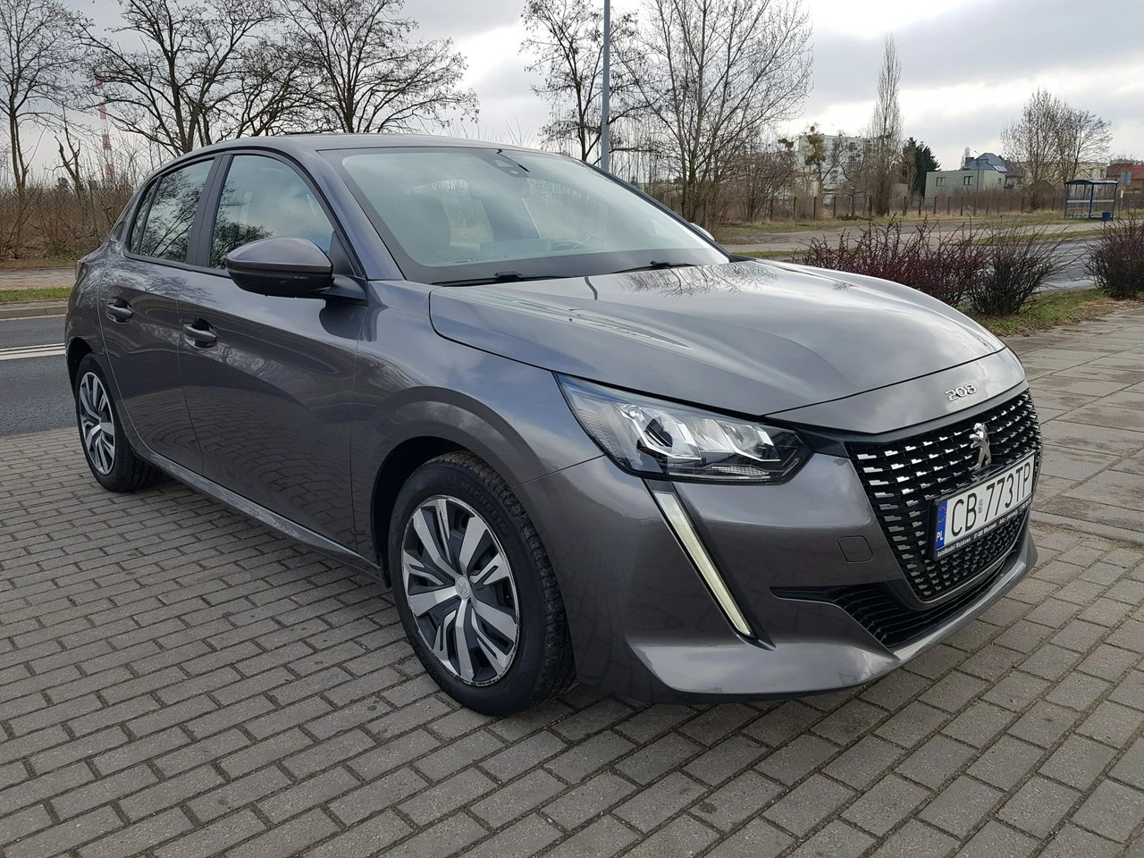 Peugeot 208 - Zdjęcie 2