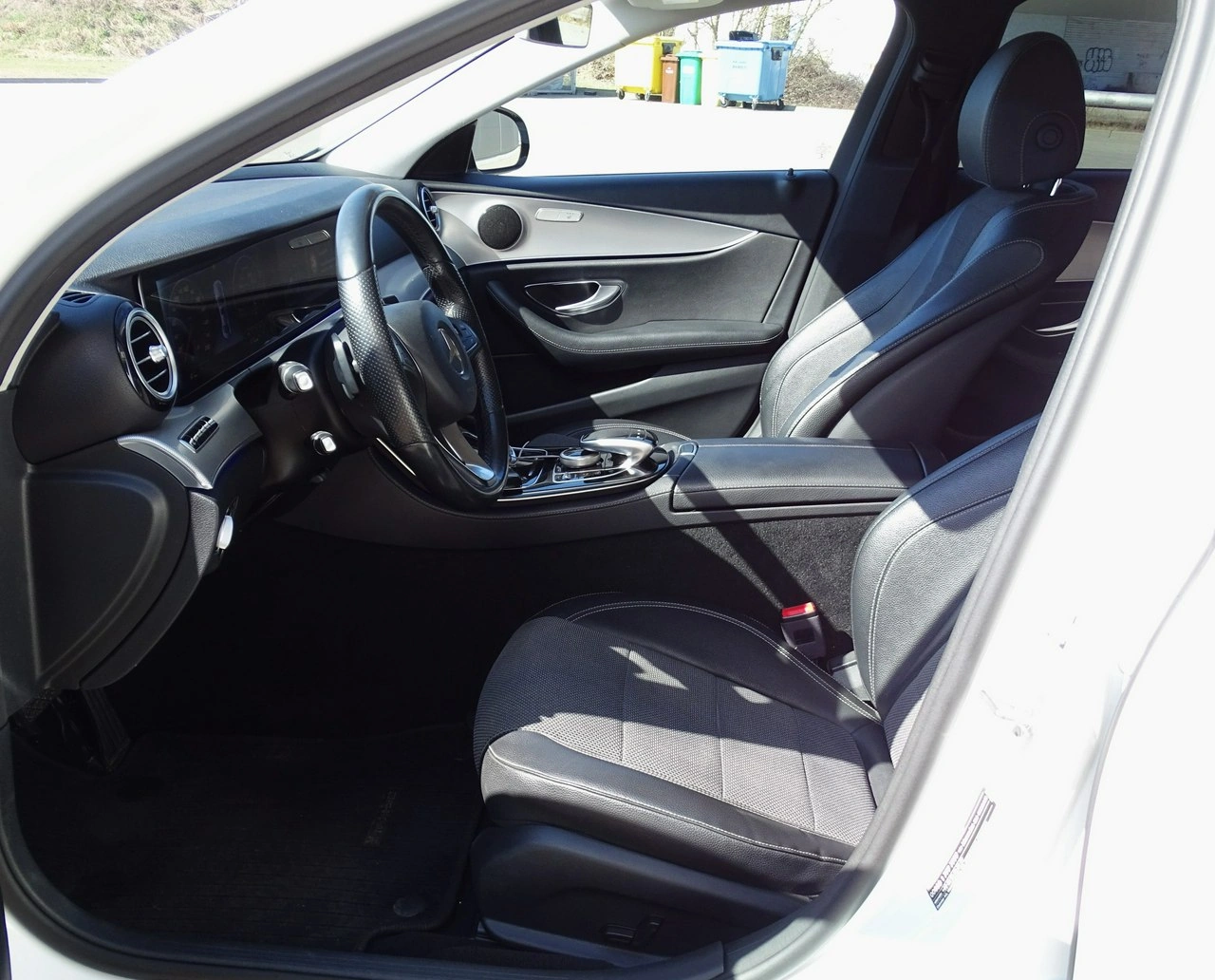 Mercedes E 220 - Zdjęcie 9