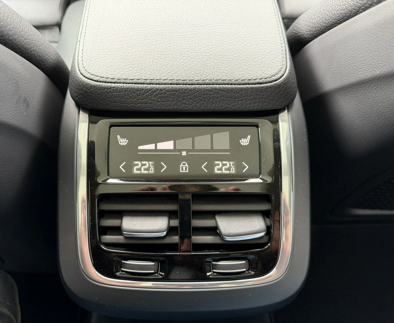 Volvo V90 - Zdjęcie 18