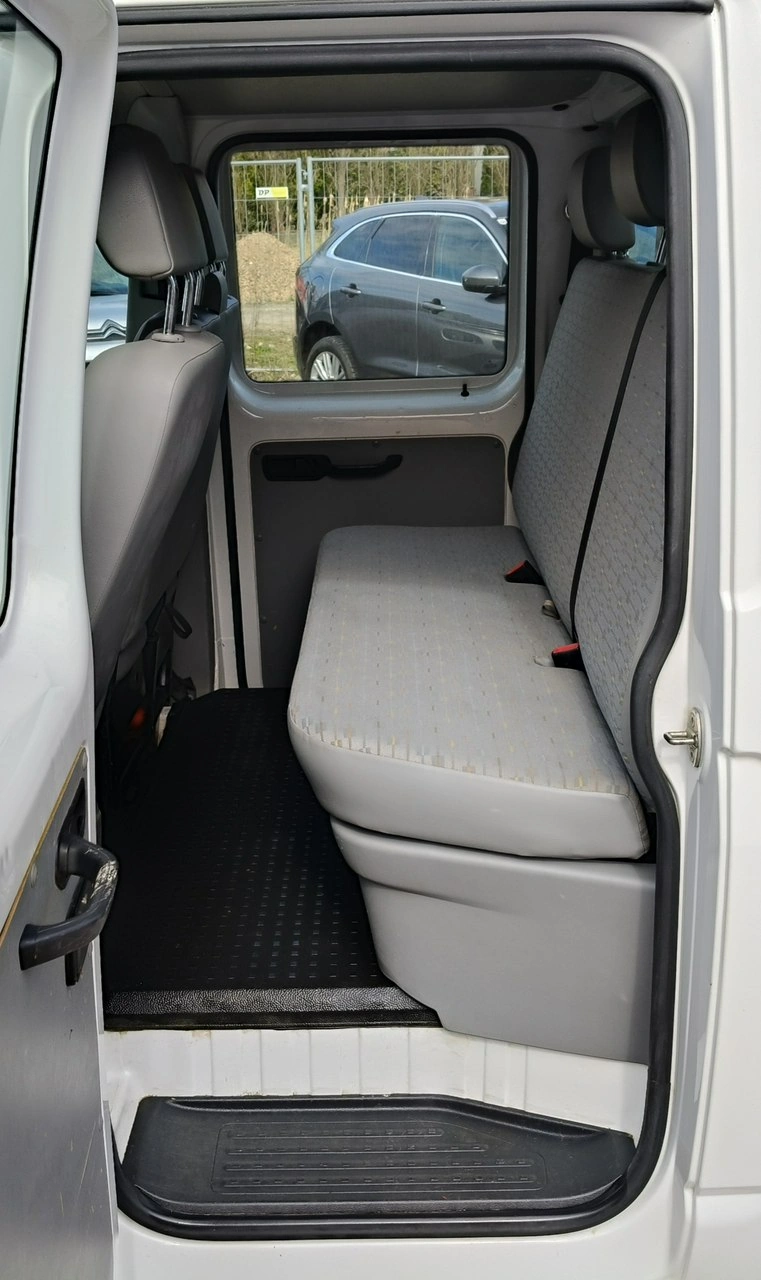 Volkswagen Transporter - Zdjęcie 15